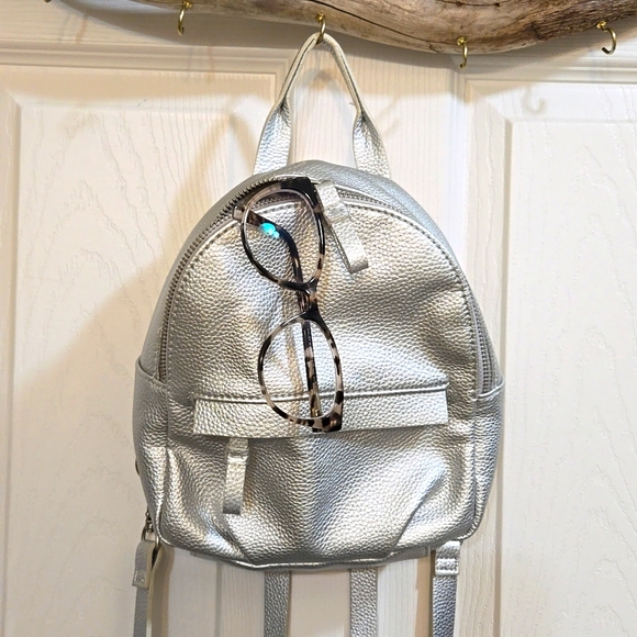 3 for $20☢️American Eagle,mini backpack,or used as a purse,silver - Picture 1 of 7